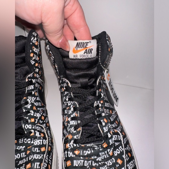 Nike Authenticated Air Force 1 High Tops Black and Orange Just Do It Size 7 - Picture 6 of 17